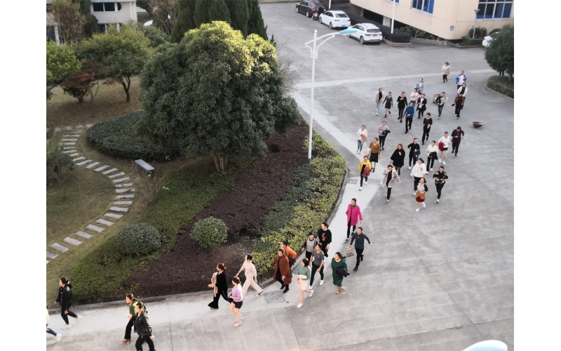 加強(qiáng)消防安全意識，提高自防自救能力